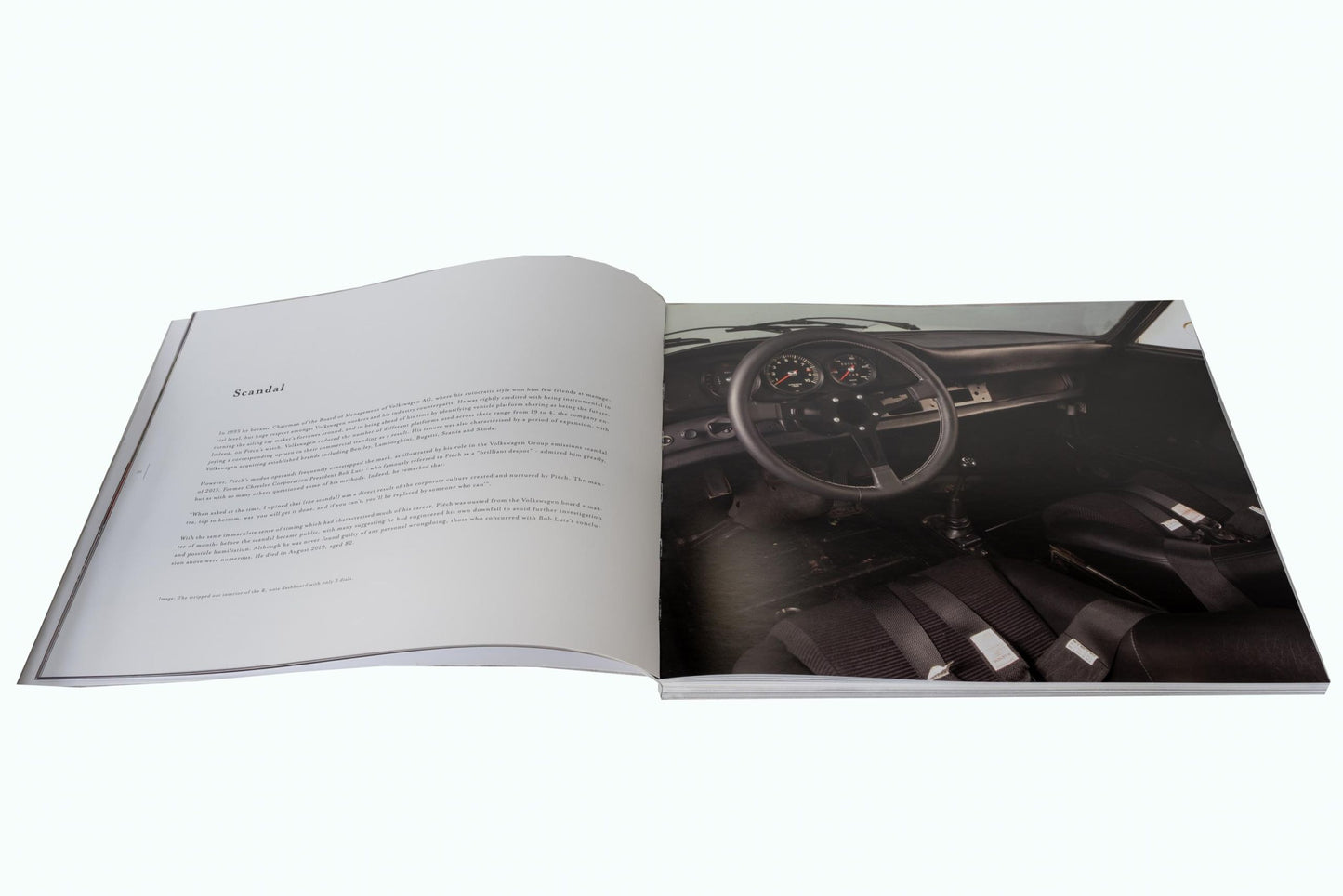 EXCLUSIEF BOEK over de 911 R 1967