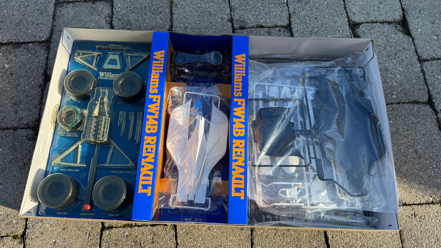 Tamiya 1/12 plasic kit