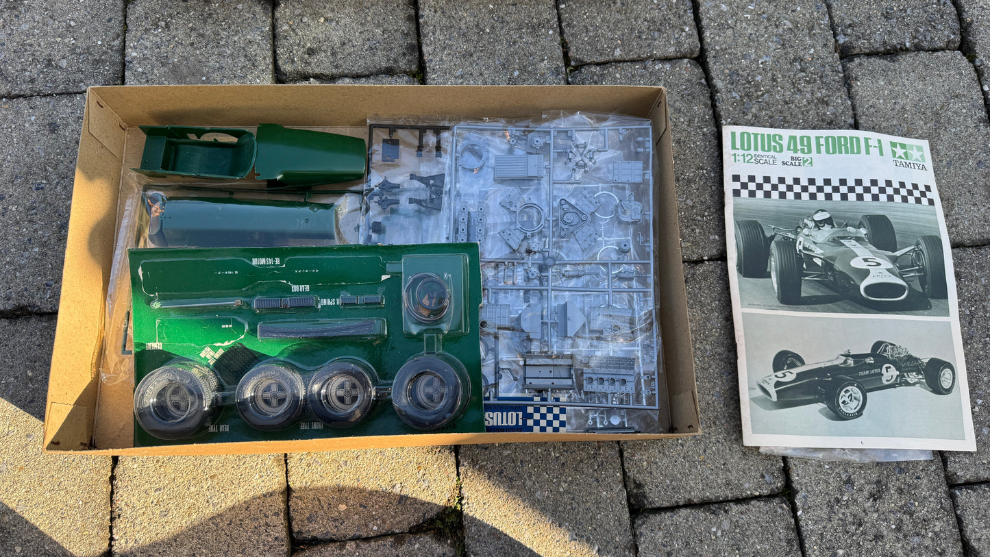Tamiya 1/12 plastic kit